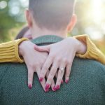 چرا یک زن و شوهر به تشریفات نیاز دارند: اگر صمیمیت واقعی بر روی چیزهای کوچک ساخته شود unnamed-file.jpg